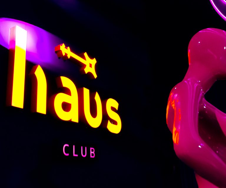 HAUS CLUB